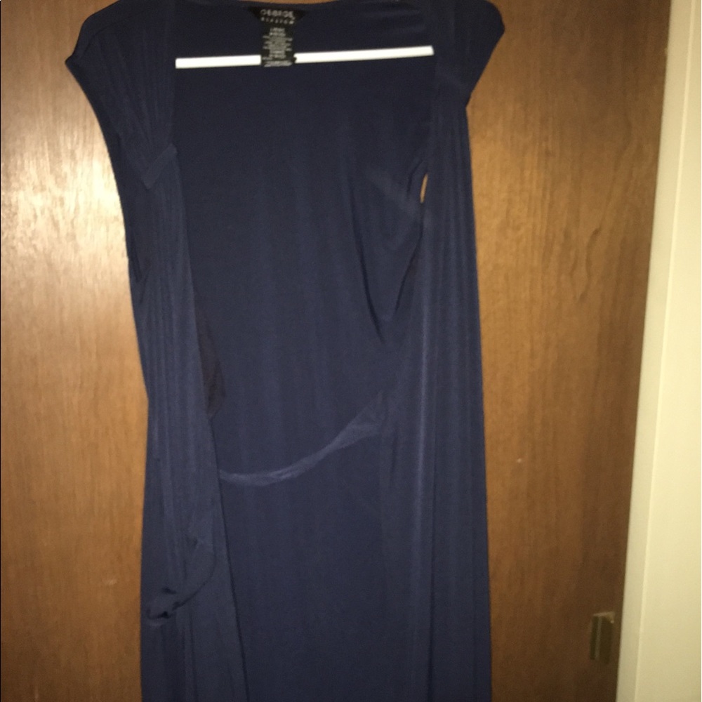 Sleeveless cardigan